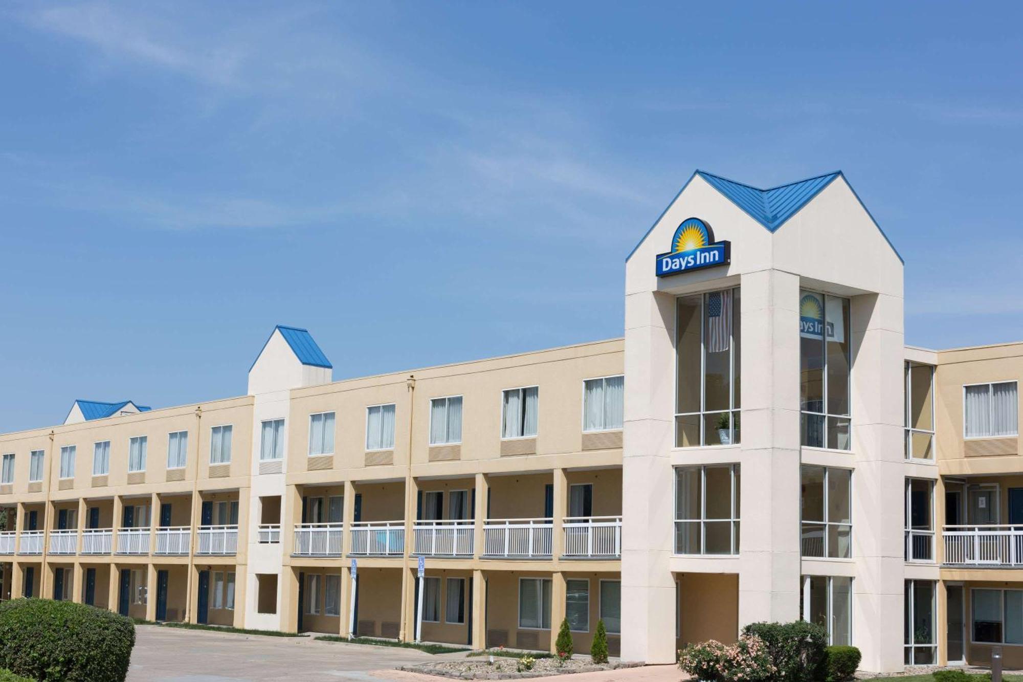 Days Inn By Wyndham West Des Moines - Clive Ngoại thất bức ảnh